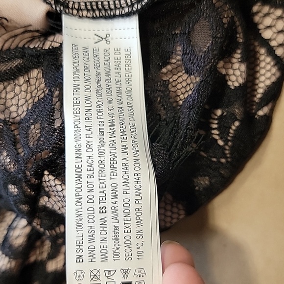 Forever 21 Size S Black and Nude Fitted Lace Cocktail Mini Dress, Exc. Used Cond - Picture 15 of 15